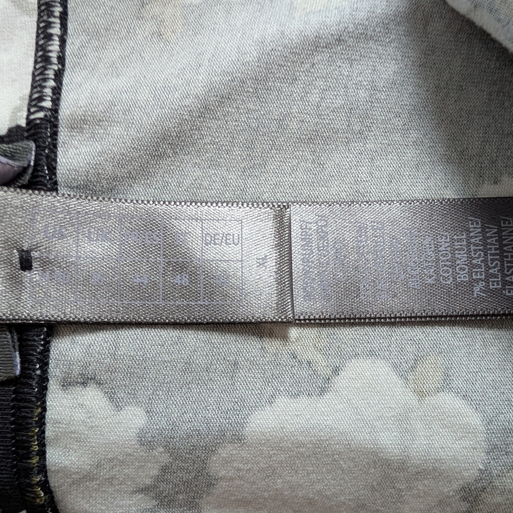 Savage X Fenty Black Floral Print Panty - Picture 5 of 7